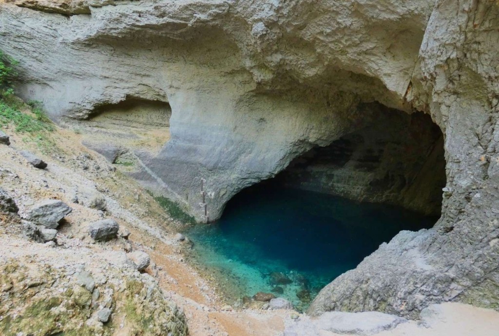 compressed_96105-normal-687f4645be85c0.88987089